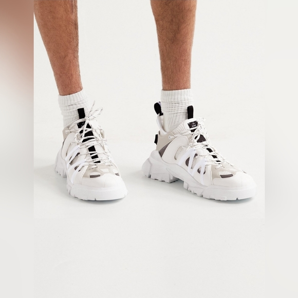 Unisex MCQ by Alexander McQueen Orbyt Descender sz 9 - Picture 5 of 17